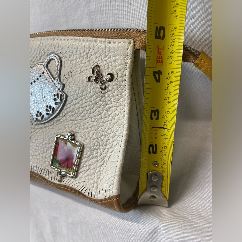 BRIGHTON WRISTLET BAG PLANT A SEED WATCH IT GROW WHITE TAN EMBELLISHED LEATHER - Picture 4 of 10